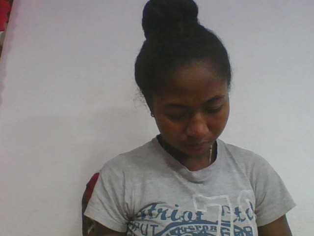 Marinah1a live cam on BongaCams