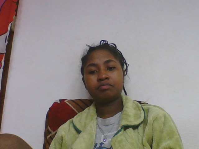 Marinah1a live webcam show