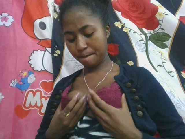 Marinah1a webcam