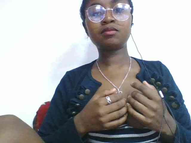 Marinah1a webcam