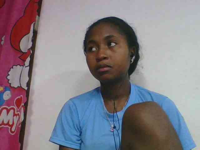 Marinah1a webcam