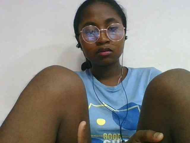 Marinah1a webcam