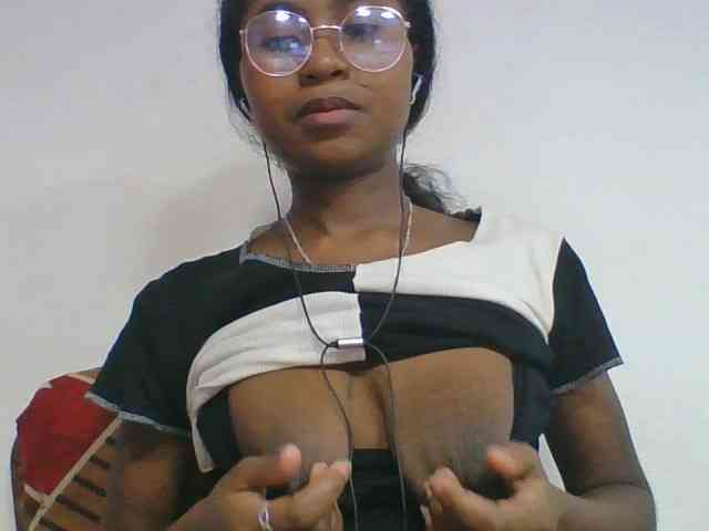 Marinah1a webcam