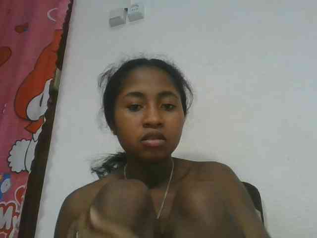 Marinah1a webcam