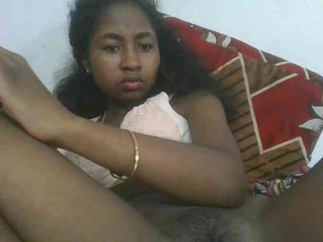 Marinah1a Live Webcam on BongaCams