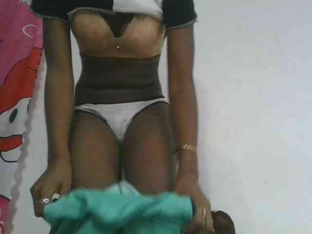 Marinah1a webcam