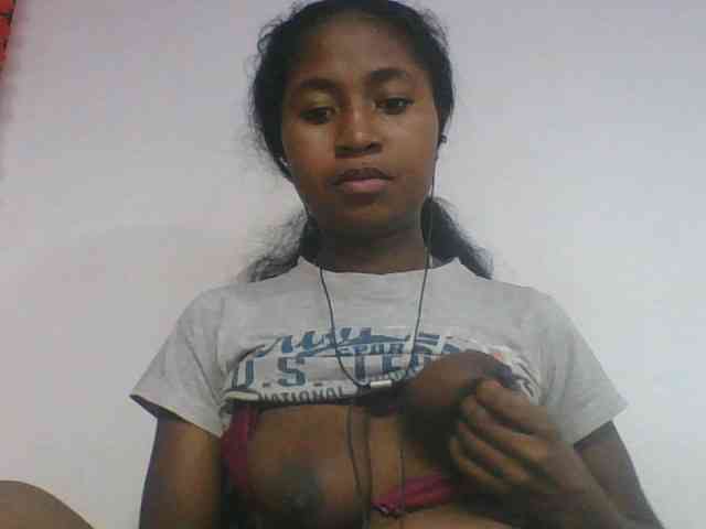 Marinah1a webcam