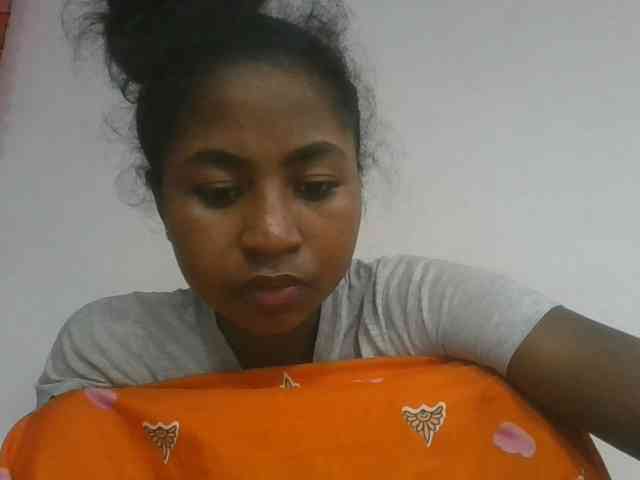 marinah1a's live room