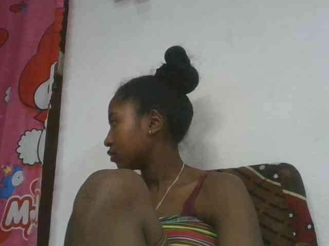 Marinah1a webcam