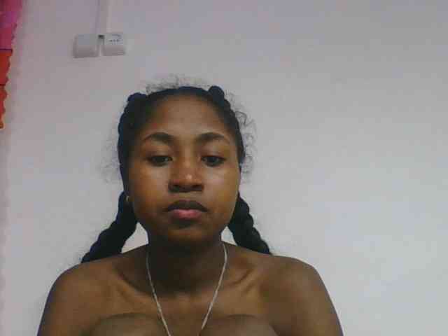 Marinah1a webcam