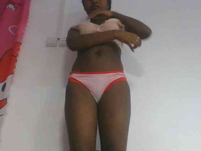 Marinah1a webcam