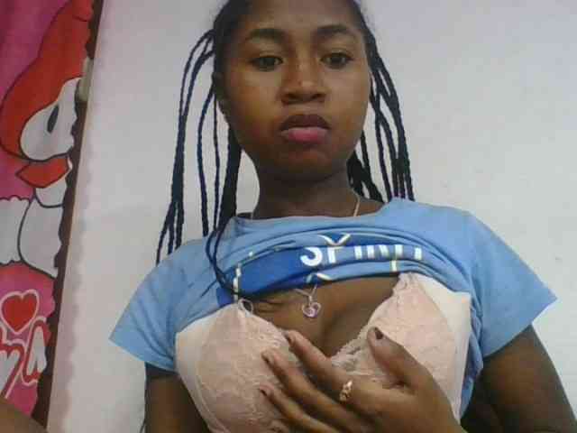 Marinah1a webcam