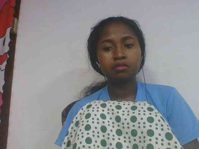Marinah1a webcam