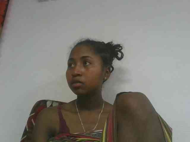 Marinah1a Live Webcam on BongaCams