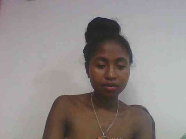 Marinah1a webcam