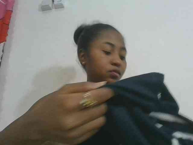 Marinah1a webcam