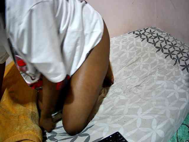 cute-sonya webcam