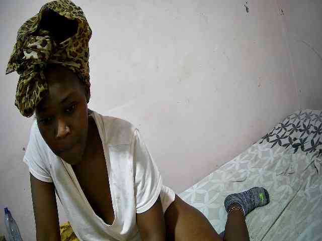 cute-sonya webcam