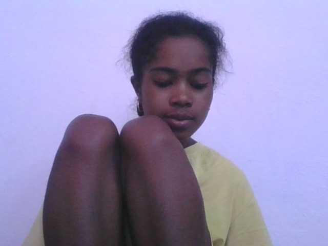 Phaniah1a live cam on BongaCams