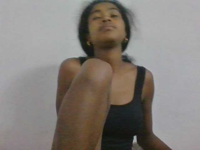 Phaniah1a live cam on BongaCams