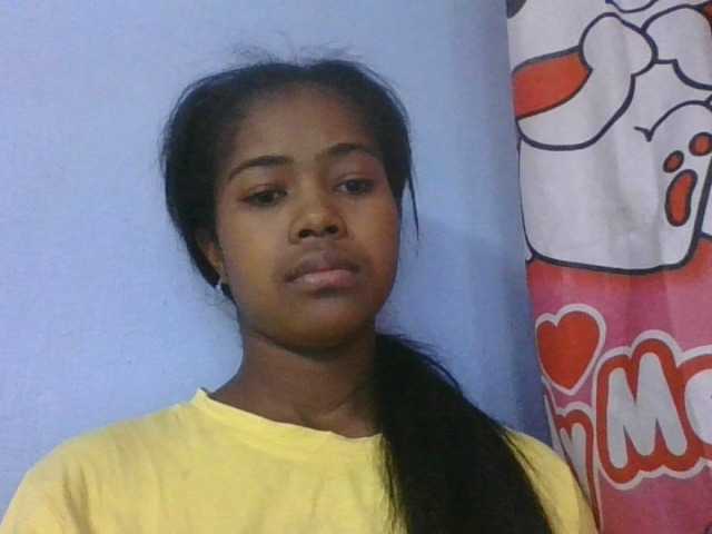Phaniah1a live cam on BongaCams