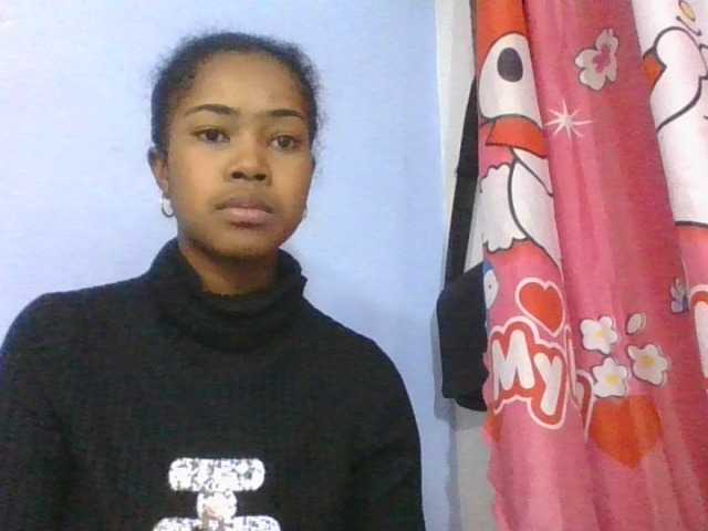 Phaniah1a live cam on BongaCams