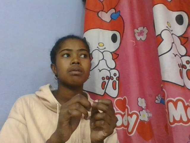 Phaniah1a live cam on BongaCams