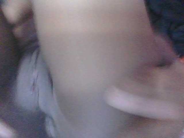 Phaniah1a live cam on BongaCams