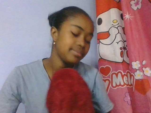 Phaniah1a live cam on BongaCams