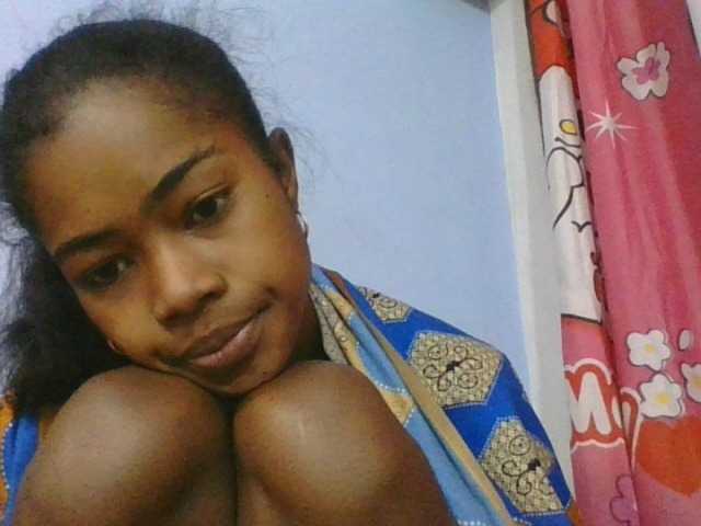 Phaniah1a live cam on BongaCams
