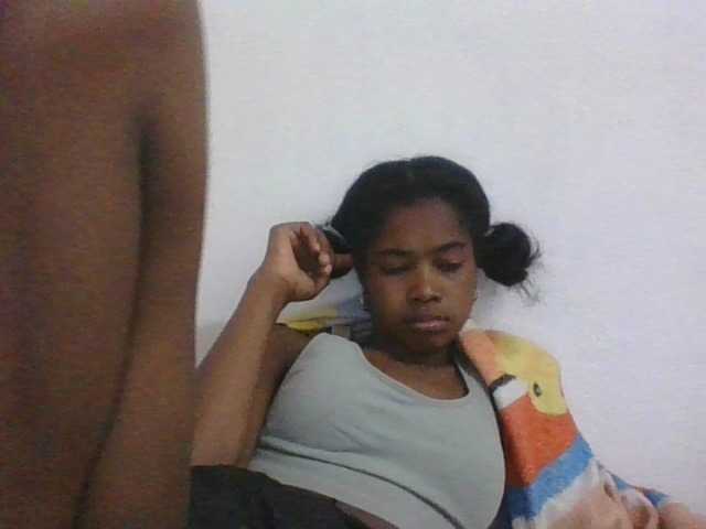 Phaniah1a live cam on BongaCams