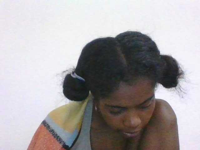 Phaniah1a live cam on BongaCams