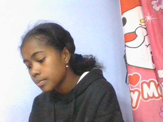 Phaniah1a live cam on BongaCams
