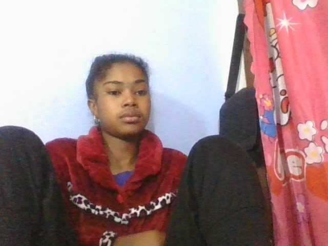 Phaniah1a live cam on BongaCams