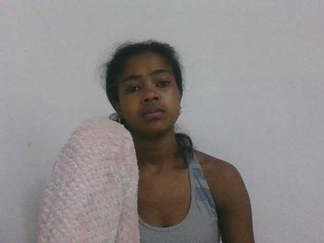 Phaniah1a live cam on BongaCams