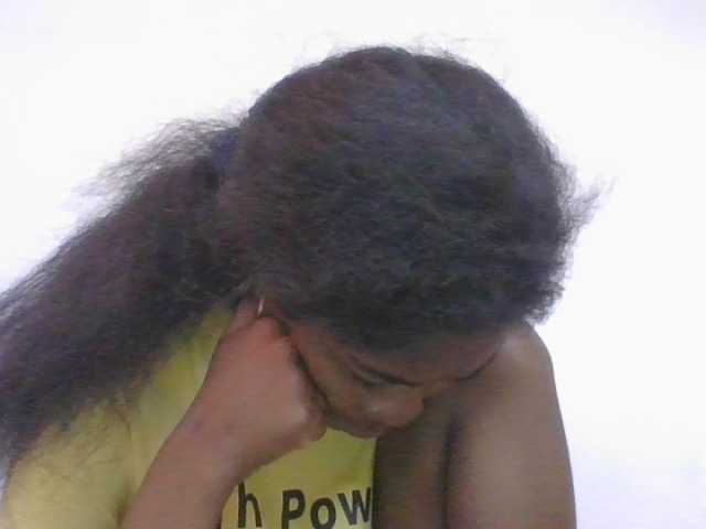 Phaniah1a live cam on BongaCams
