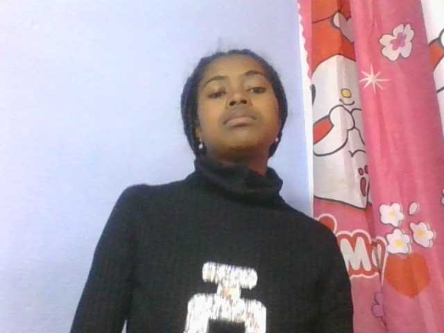 Phaniah1a live cam on BongaCams