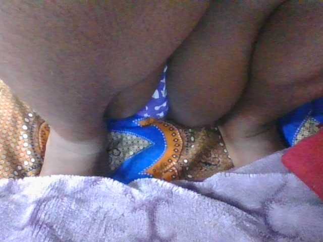 Phaniah1a live cam on BongaCams