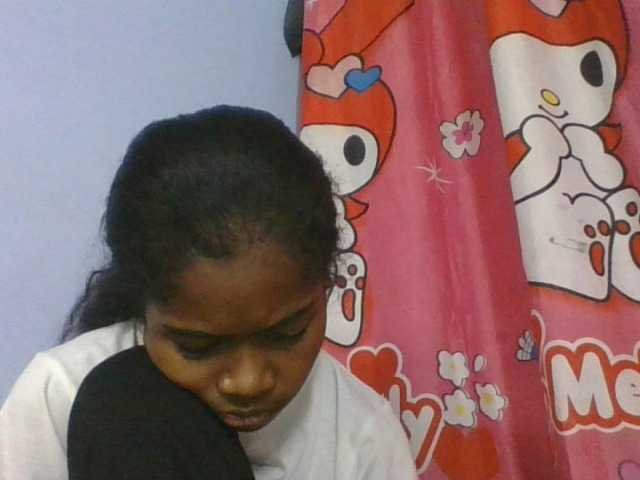 Phaniah1a live cam on BongaCams
