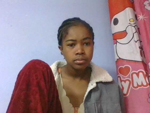 Phaniah1a live cam on BongaCams