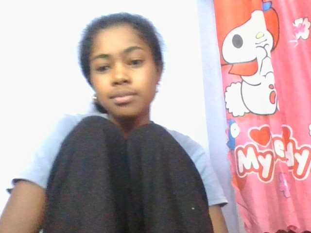 Phaniah1a live cam on BongaCams