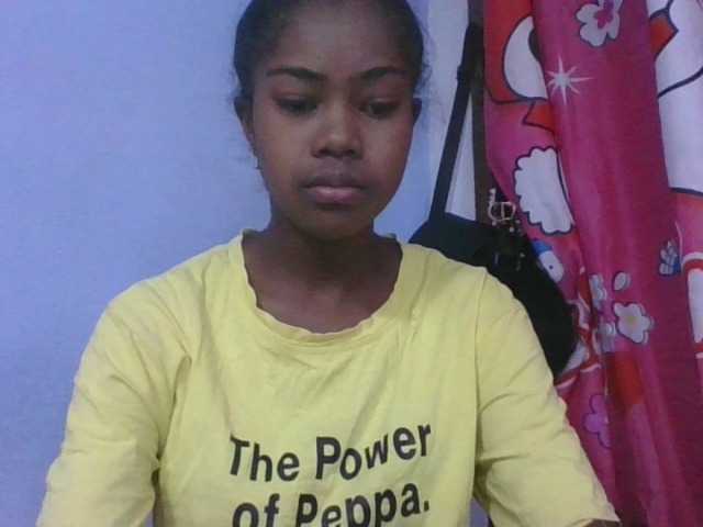 Phaniah1a live cam on BongaCams