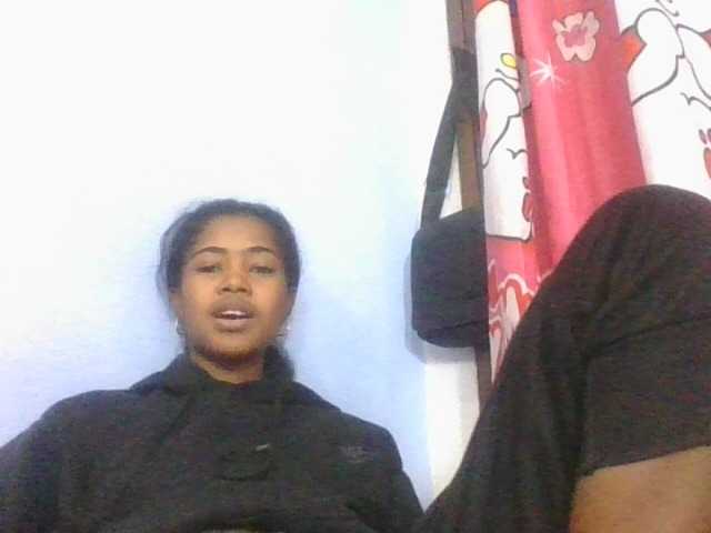 Phaniah1a live cam on BongaCams