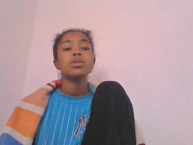 Phaniah1a live cam on BongaCams