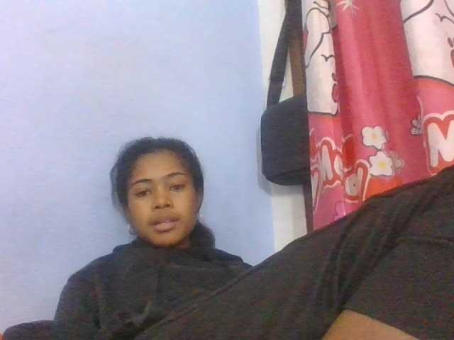Phaniah1a live cam on BongaCams