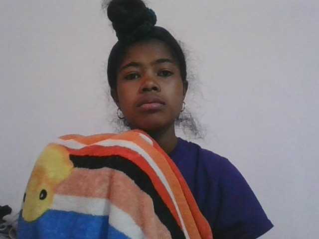 Phaniah1a live cam on BongaCams