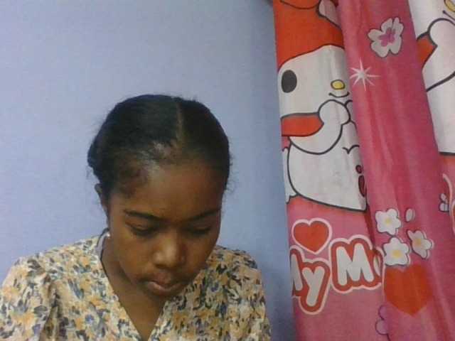 Phaniah1a live cam on BongaCams