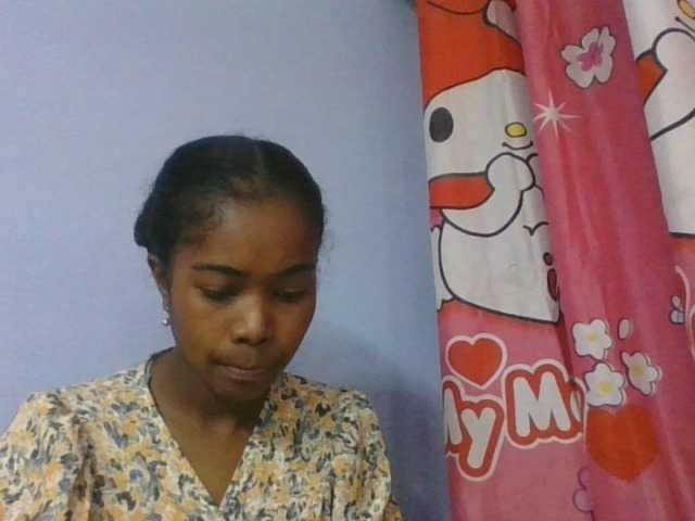 Phaniah1a live cam on BongaCams