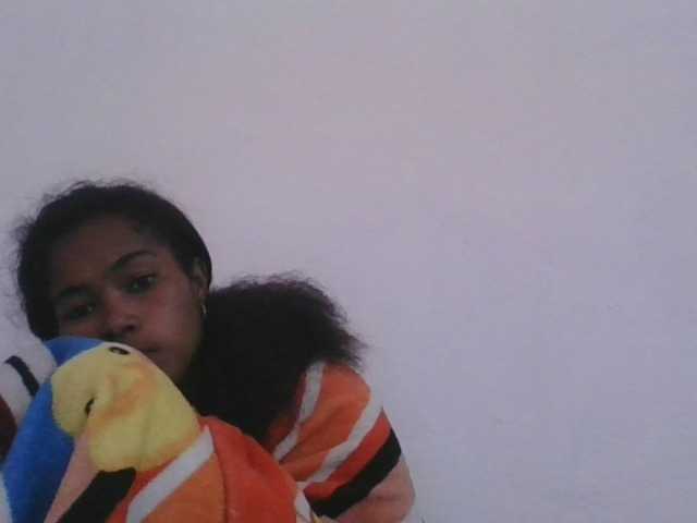 Phaniah1a live cam on BongaCams