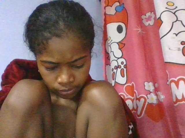 Phaniah1a live cam on BongaCams
